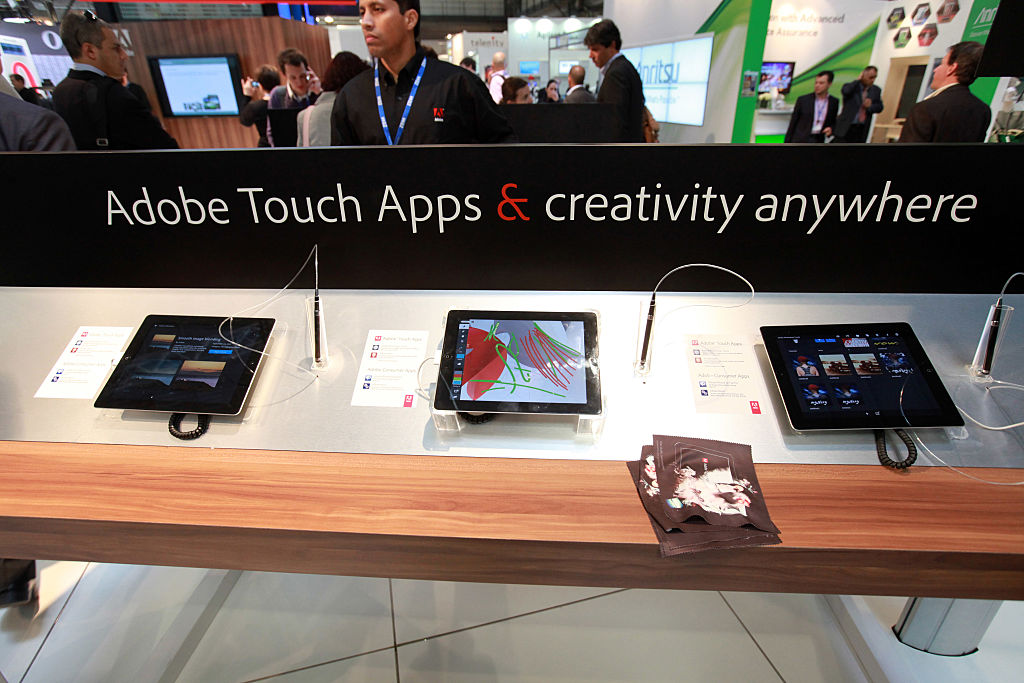 Adobe's Announces New Photoshop Camera App