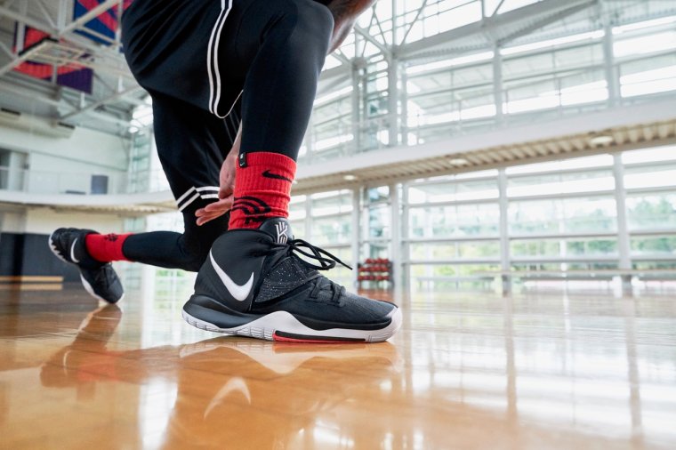 Nike Kyrie 6