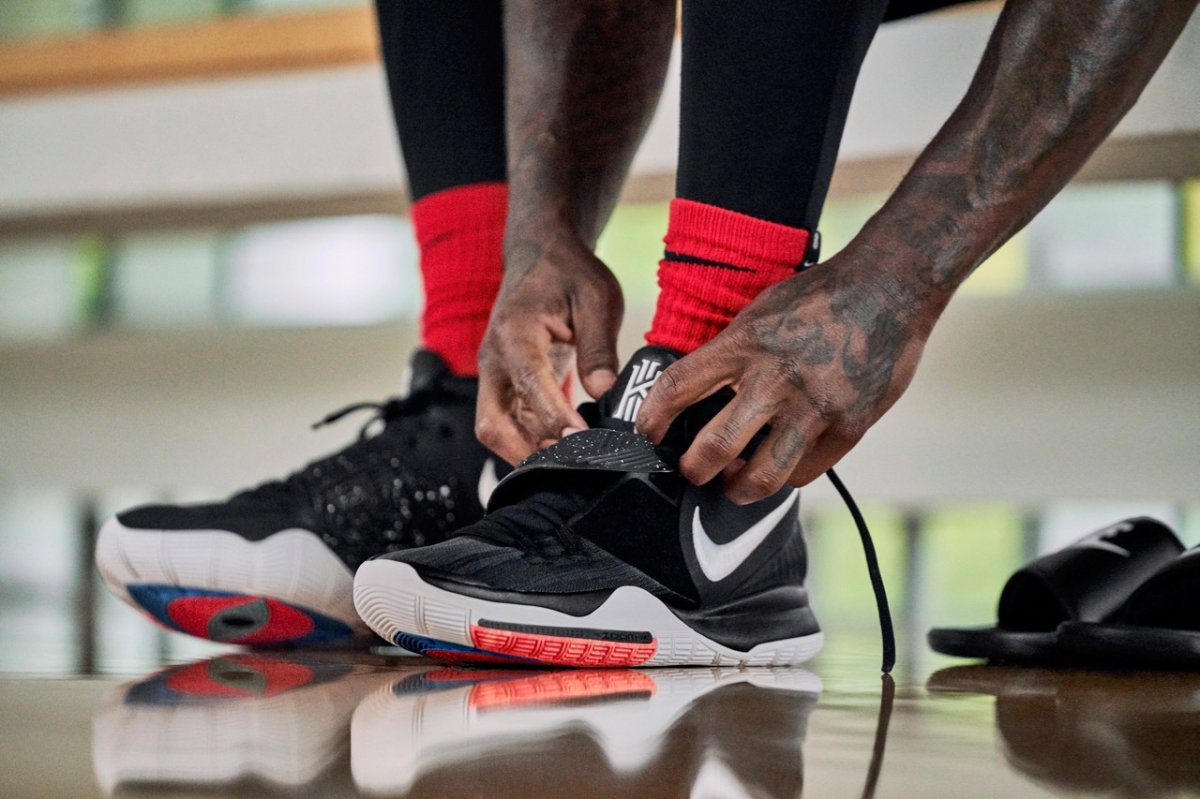Nike Kyrie 6
