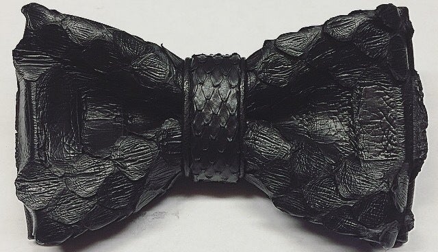 DLeak Black Out Bow Tie