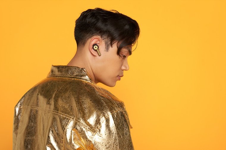 Skullcandy Unveils Limited Edition December Gold Capsule