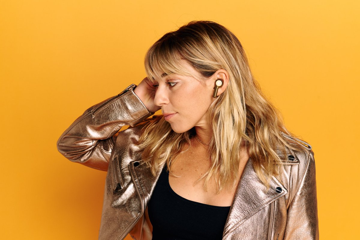 Skullcandy Unveils Limited Edition December Gold Capsule