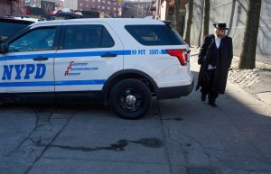 New York City Mayor de Blasio holds a press confrence denouncing hate crimes in Williamsburg, Brooklyn