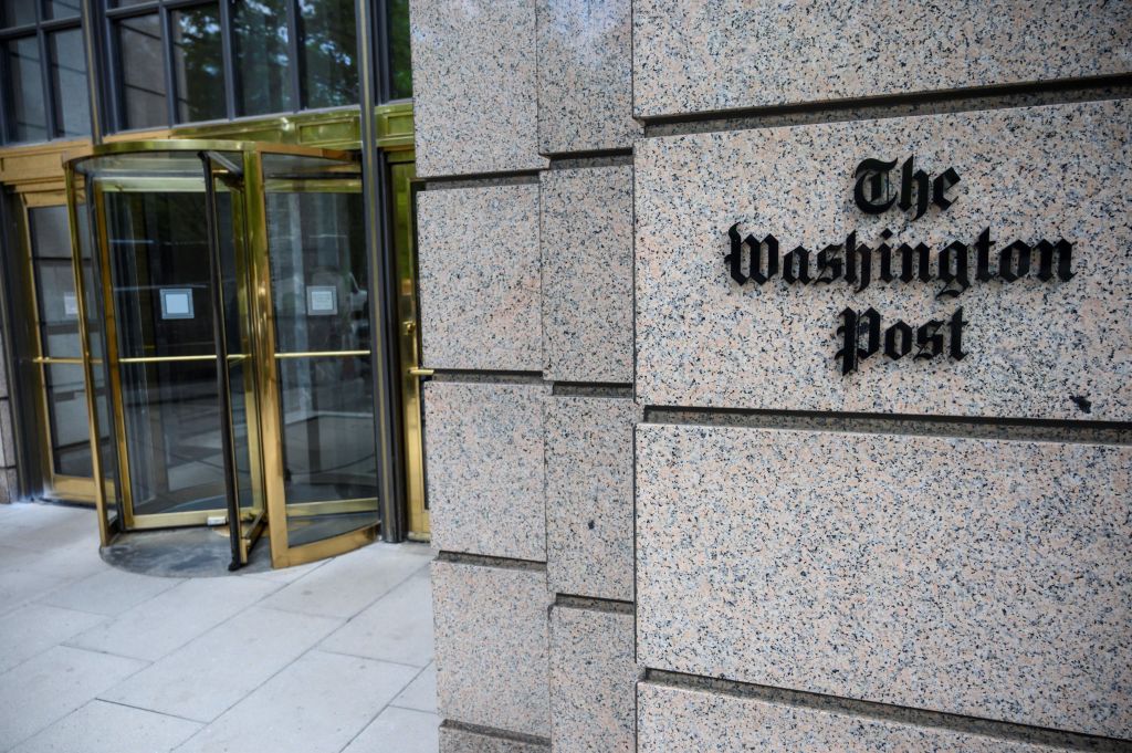 Washington Post Suspends Reporter For Ill-Timed Kobe Bryant Tweets