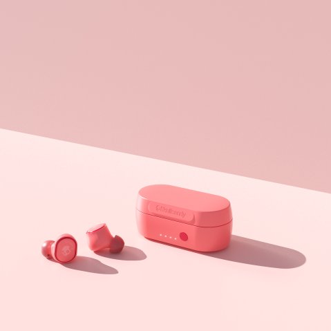 Skullcandy Valentine’s Day Release (2/5): Limited Edition February Coral Capsule with Ari Lennox