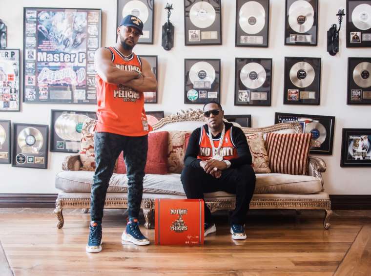 Mitchell & Ness Partner x Bleacher Report