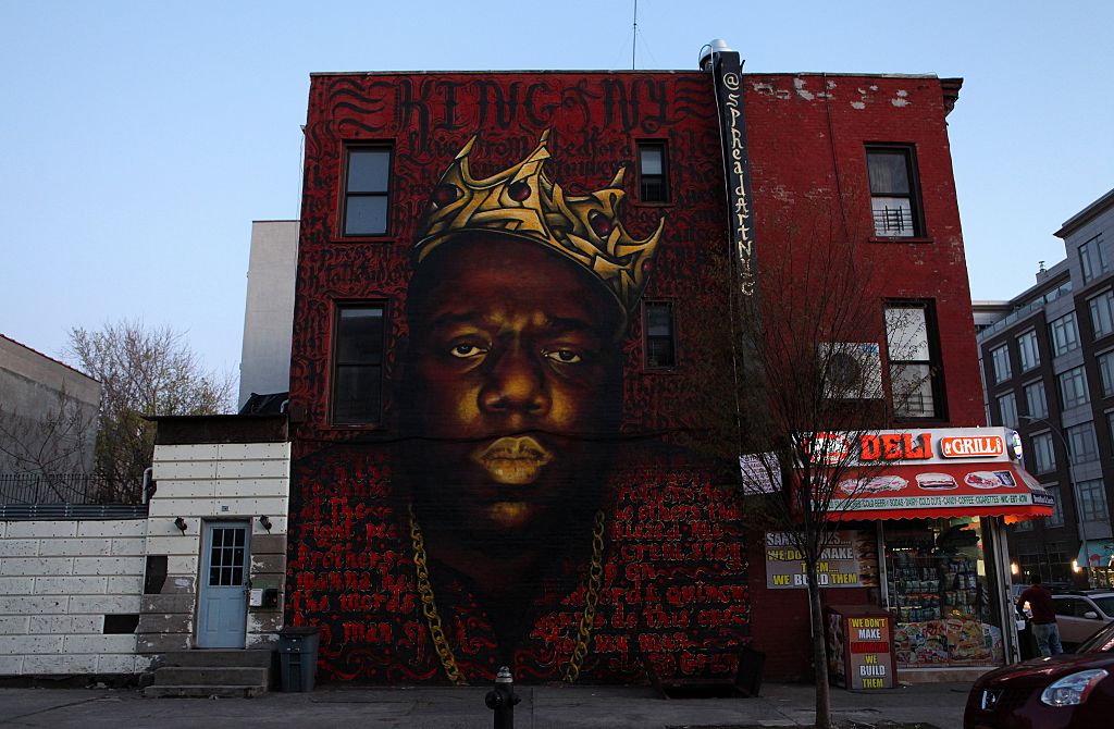 Twitter Is Debating Video of Brooklyn Residents Singing Biggie Smalls Song