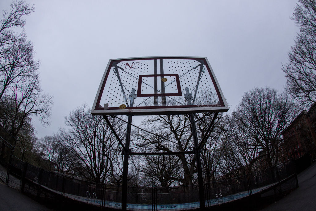 Bill de Blasio Ordered The Rims Be Removed From 79 NYC Basketball Courts