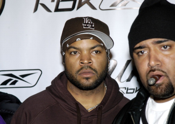 Ice Cube Shoots Down Mack 10's 