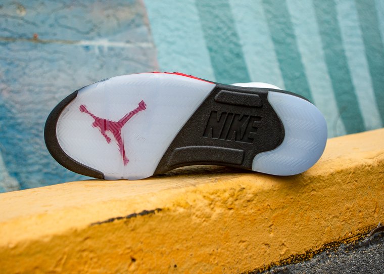 Air Jordan 5 Retro Fire Red