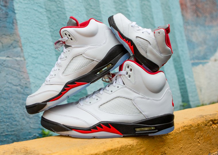 Air Jordan 5 Retro Fire Red