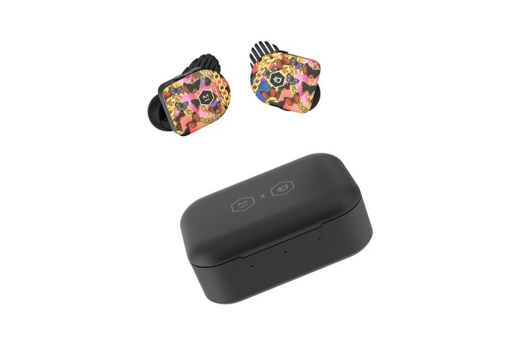 Master & Dynamic x Nike KD Hype & Chill Collaboration