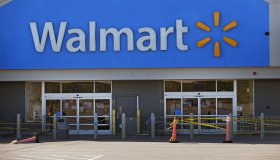 Walmart Closes After Employee Dies