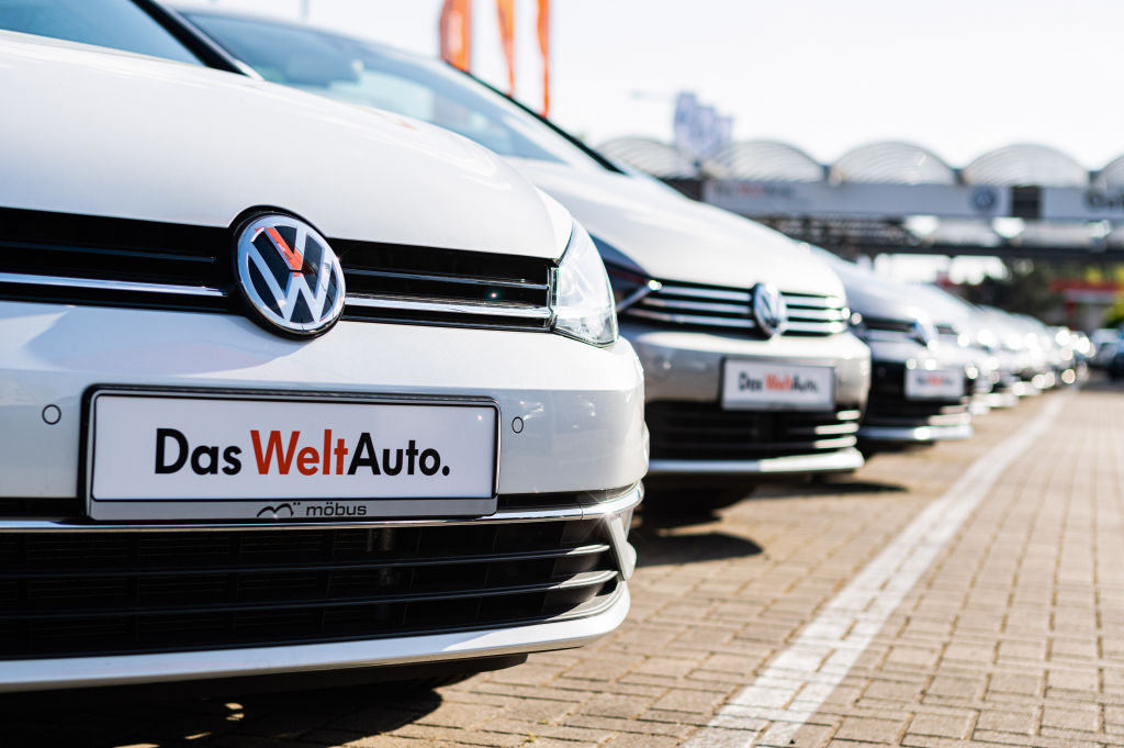 Volkswagen Apologizes For Racist Ad