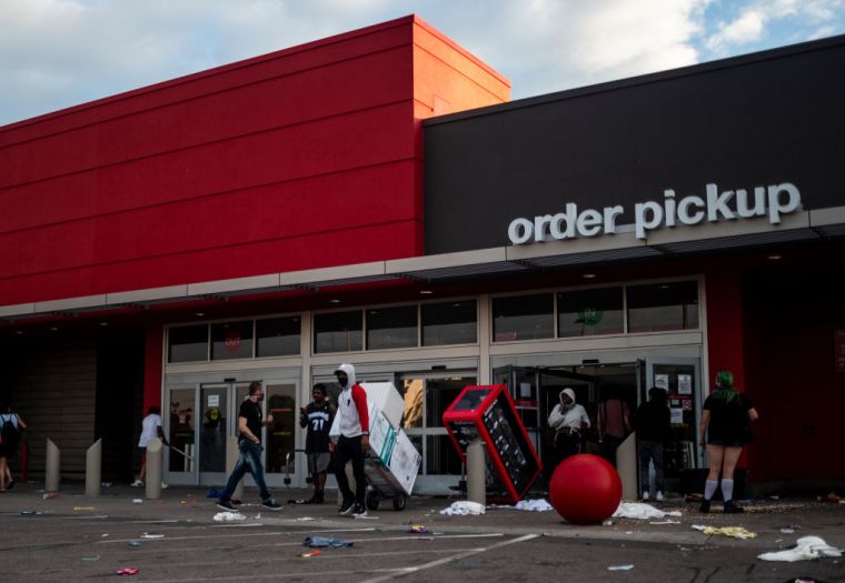 'I Can't Breathe' Protest Held After Man Dies In Police Custody In Minneapolis