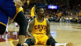 Cleveland Cavaliers' J.R. Smith (5) reacts to a play during their game against the Golden State Warriors in the fourth quarter of Game 4 of the NBA Finals at Quicken Loans Arena in Cleveland, Ohio, on Thursday, June 11, 2015. (Nhat V. Meyer/Bay Area News