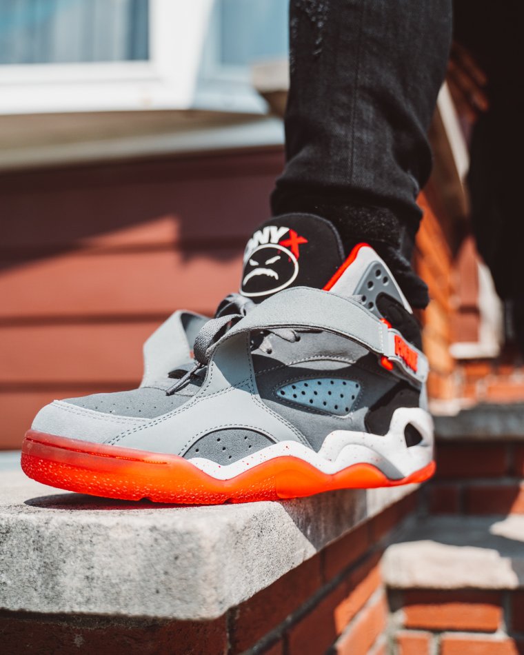 The Onyx x Ewing Rogue HI