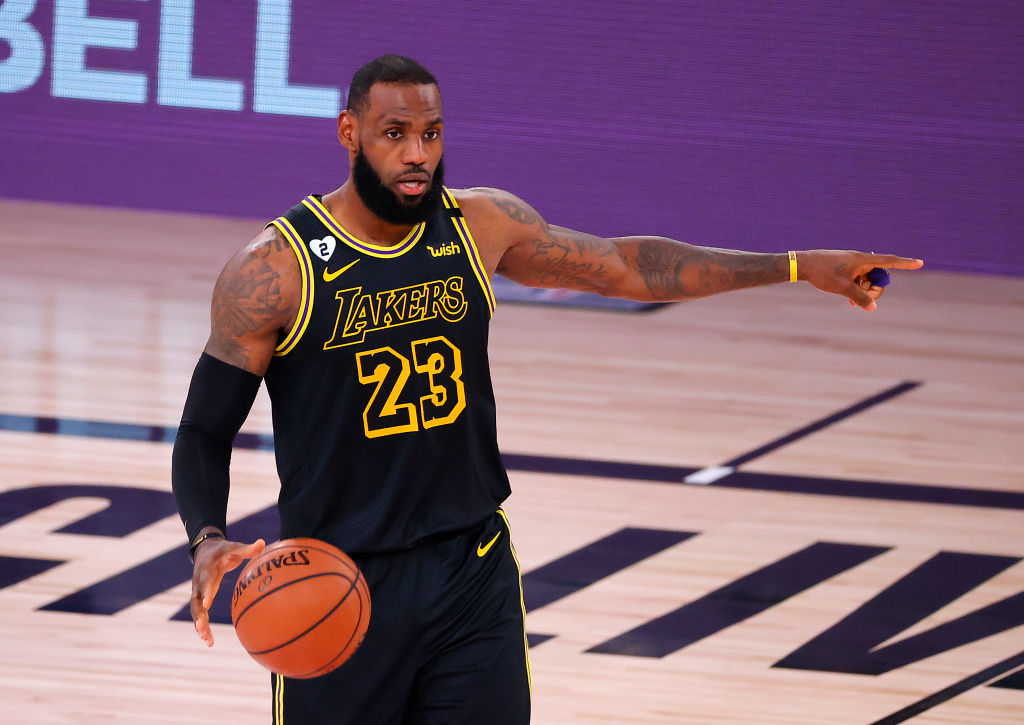 LeBron James Claps Back At Critics Following Lakers Game 2 Victory