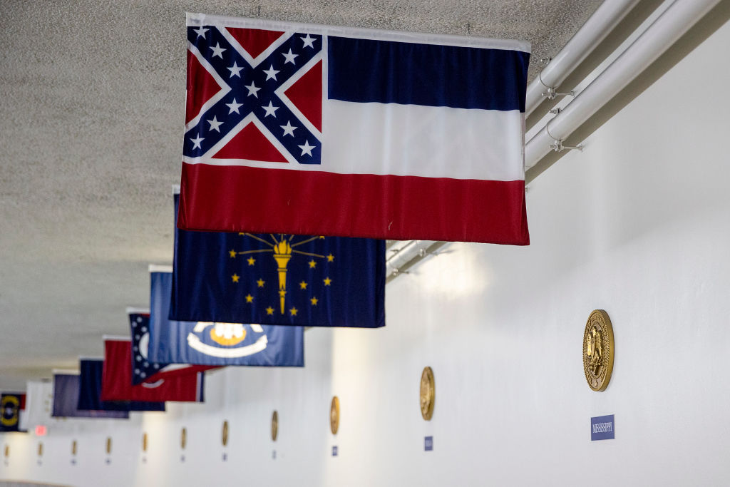Mississippi Legislature Votes To Remove Confederate Emblem From State Flag