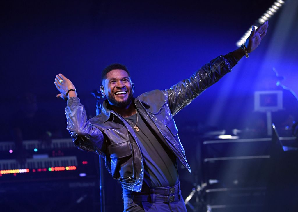 Usher Called Out For Allegedly Throwing Fake Money In Strip Clubs