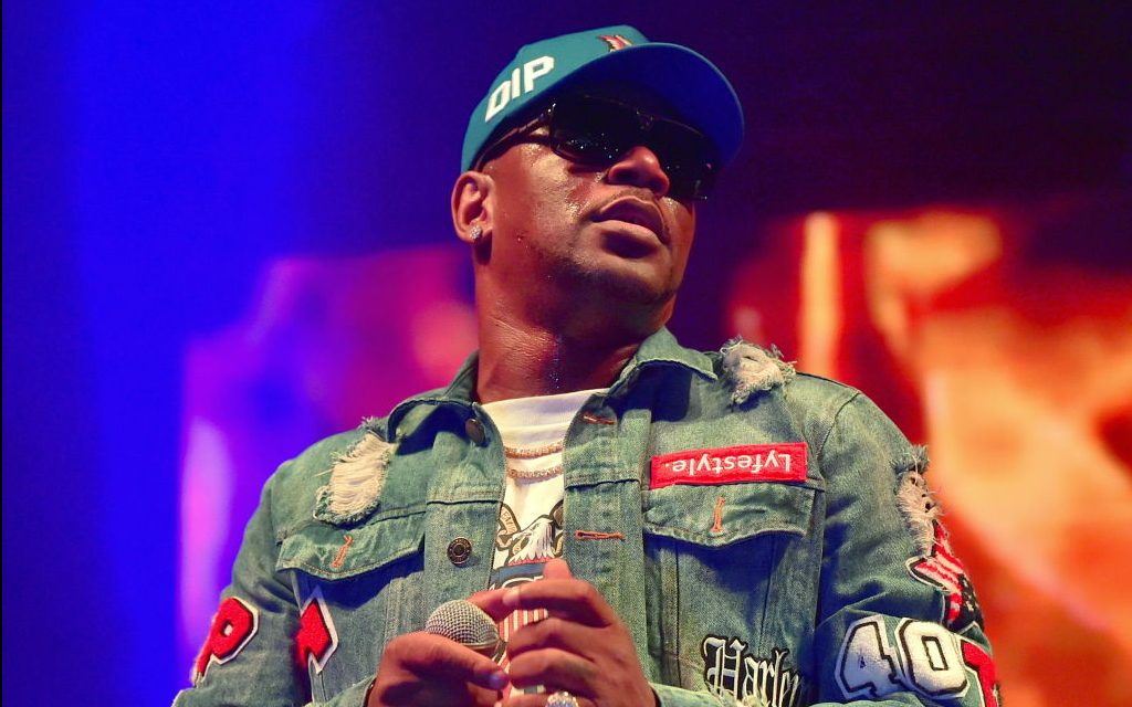 Cam'ron Blesses Kevin Durant With His Own Dipset Chain