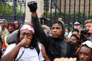 BRITAIN-US-POLITICS-RACE-PROTEST