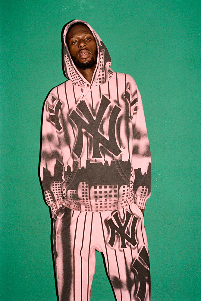 Supreme® x New York Yankees™