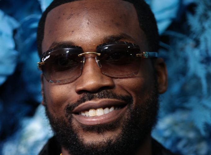 Jay-Z's 40/40 Club Celebrates 18th Anniversary