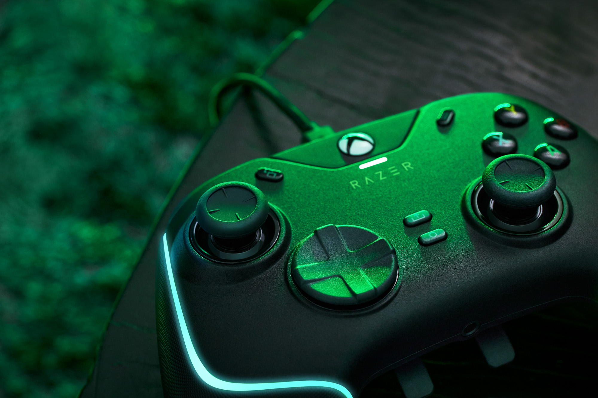 Razer Launches New Wolverine V2 Chroma Controller For Xbox & PC
