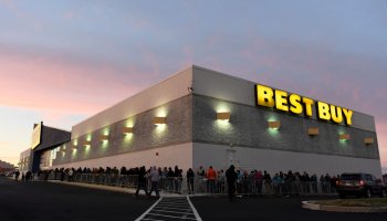 Over 350 people waited in line at the Best Buy in Wyomissing, some starting as early as 4:30am, to get Black Friday deals on Thanksgiving when the store opened at 5pm. Photo by Jeremy Drey 11/23/2017