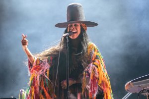 Erykah Badu Launches New BADUBOTRON Radio On Sonos, Shares Details Of What To Expect