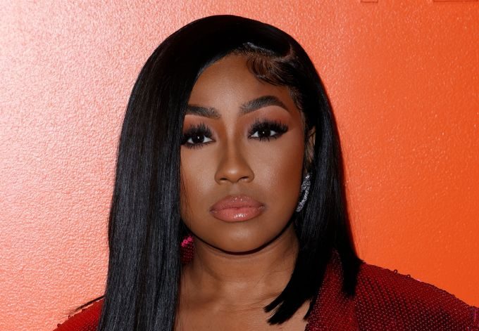 Caresha Please: Yung Miami Drops New Track “Rap Freaks” & Twitter Reacts To Megan Thee Stallion Laughing At “Buenos Noches” Line