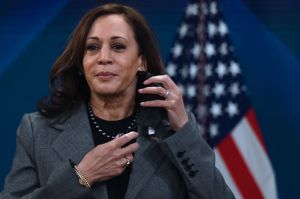 US-POLITICS-HARRIS