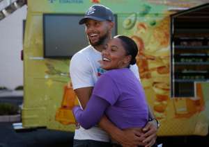 Stephen and Aisha Currys Eat. Learn. Play. bus