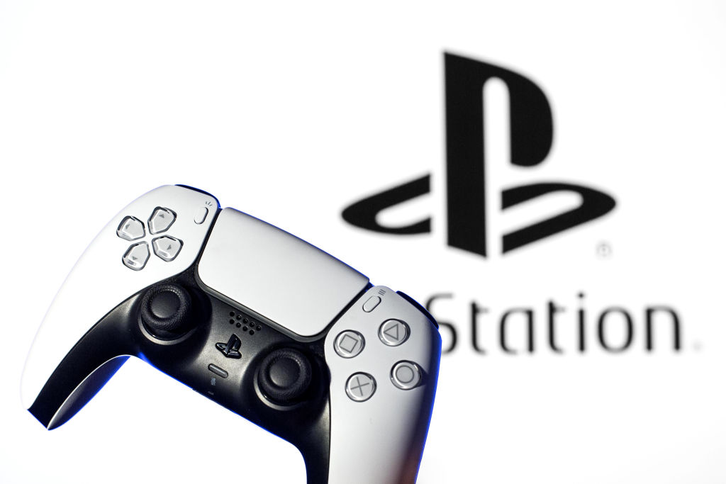 Sony Reportedly Planning To Address PS5 Shortage By Making More PS4 Systems
