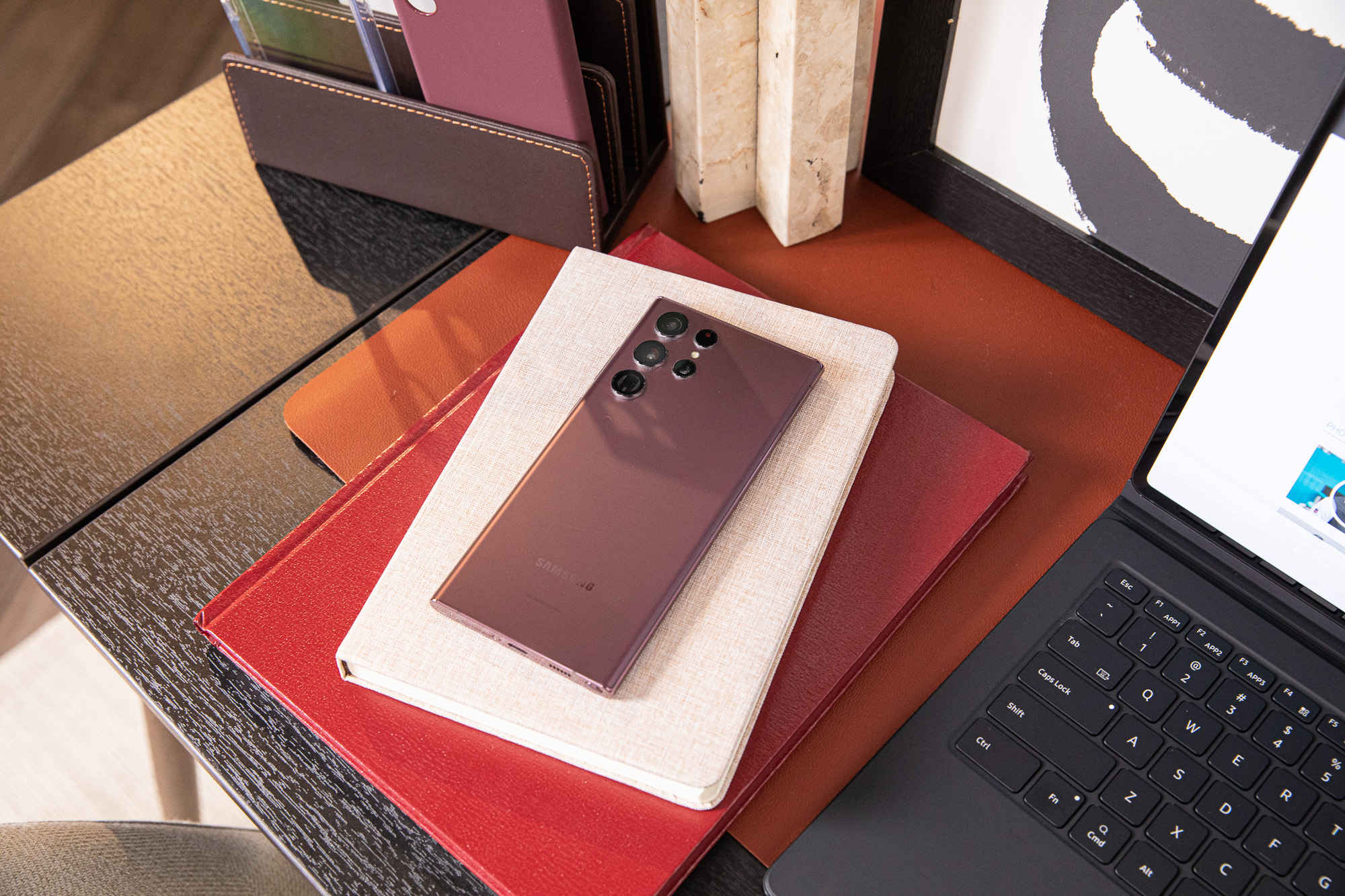 Samsung Galaxy S22 Series & Tab S8 Series