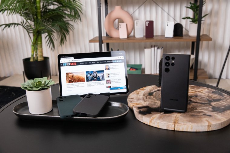 Samsung Galaxy S22 Series & Tab S8 Series