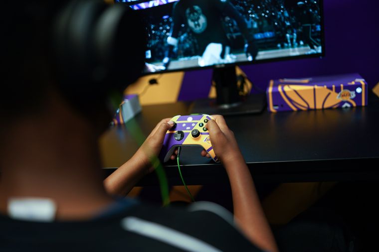 Dwight Howard Surprises Boys & Girls Club with State-of-the-Art Gaming Dream Spaces with Xbox