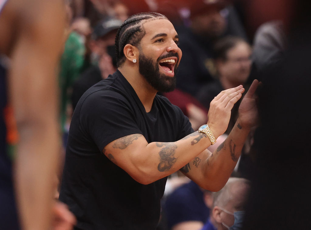 Judge Orders Alleged Stalker To Stay Away From Drake Until 2025