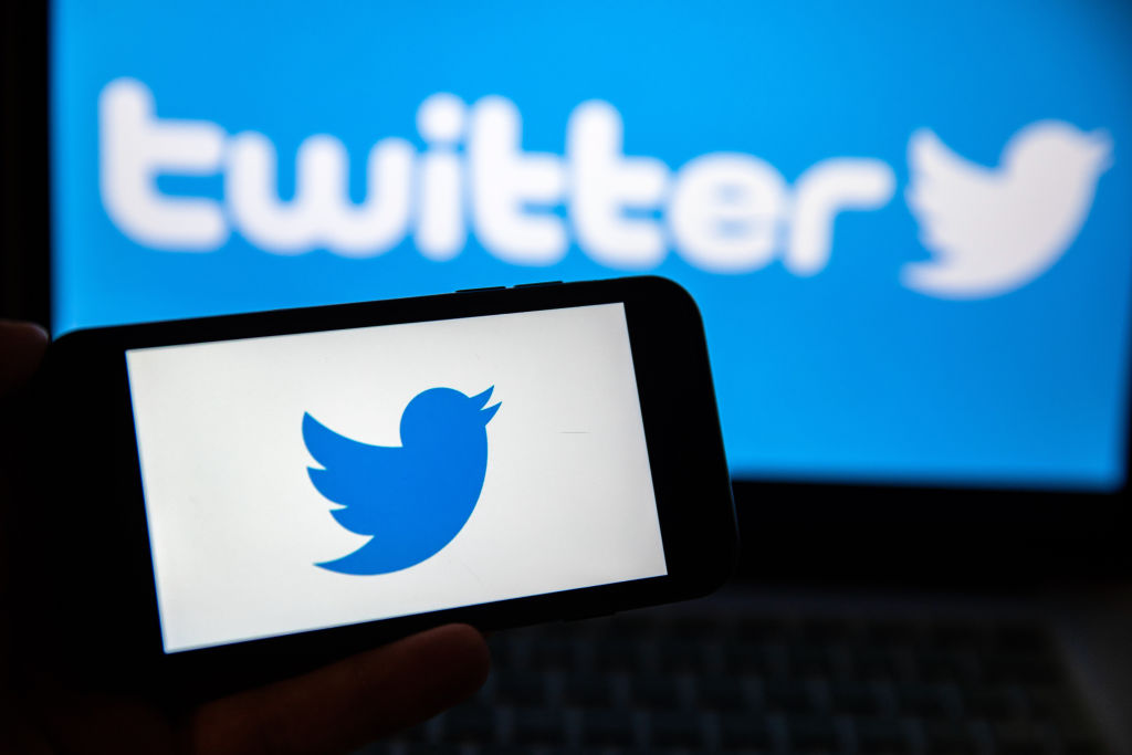 Twitter Rolling Out "Unmentioning" Feature To All Users