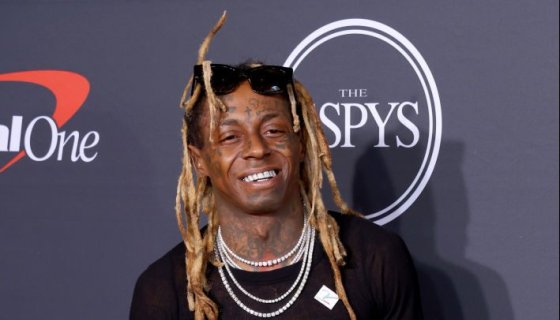 Rapper Lil Wayne Mourns the Loss of the NOLA Cop Who Saved His Life #LilWayne