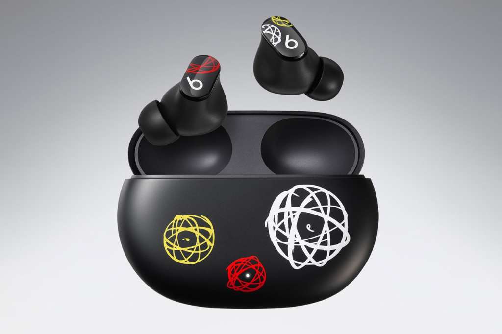 Beats By Dre x Futura