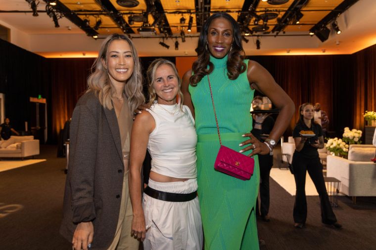 The Nike Maxim Awards Show: Recognizing the Best of Nike