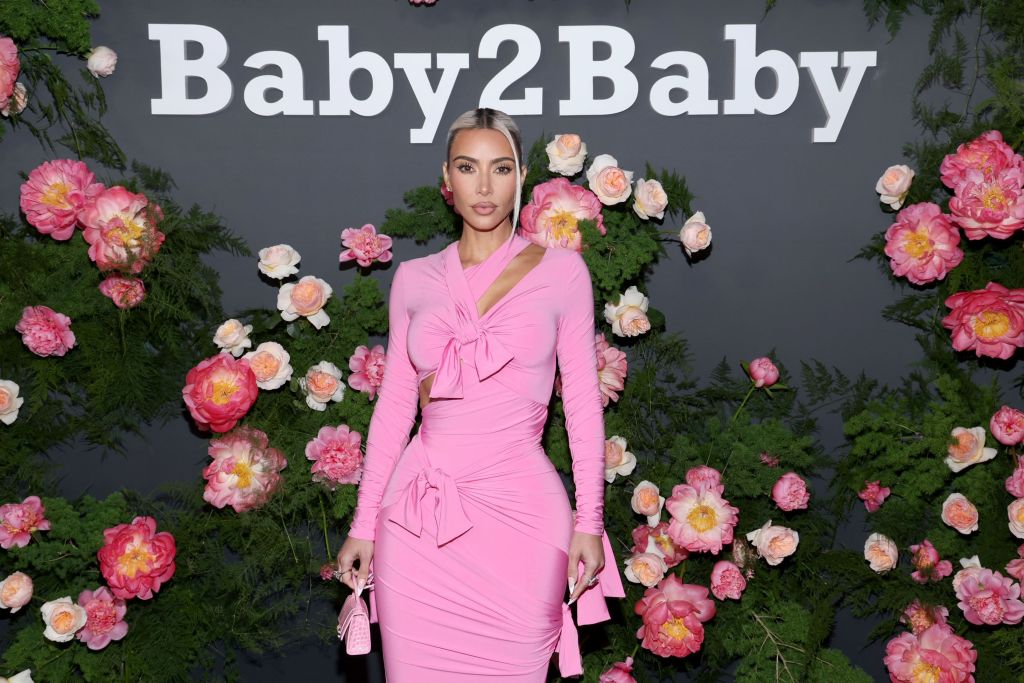 2022 Baby2Baby Gala Presented By Paul Mitchell - Red Carpet