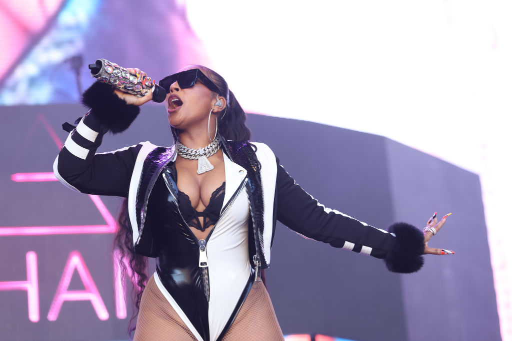 #BruhNews: Ashanti Reveals Producer Asked For A Couple’s Shower In Exchange For Tracks