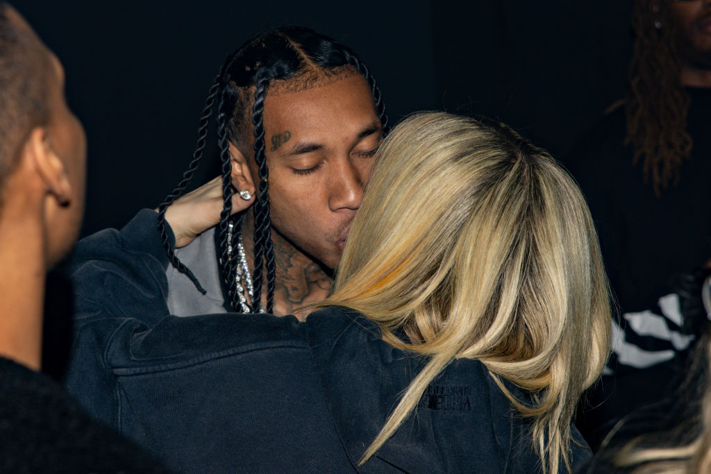 Tyga & Avril Lavigne Confirm Relationship With Kiss, Twitter Reacts
