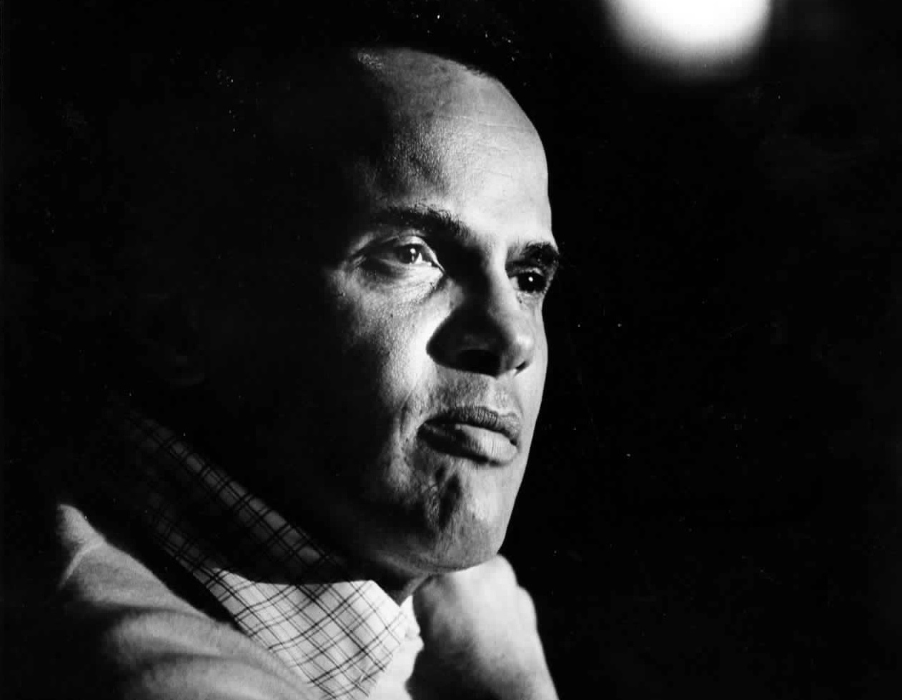 Harry Belafonte Remembered By Oprah, Barack Obama & More