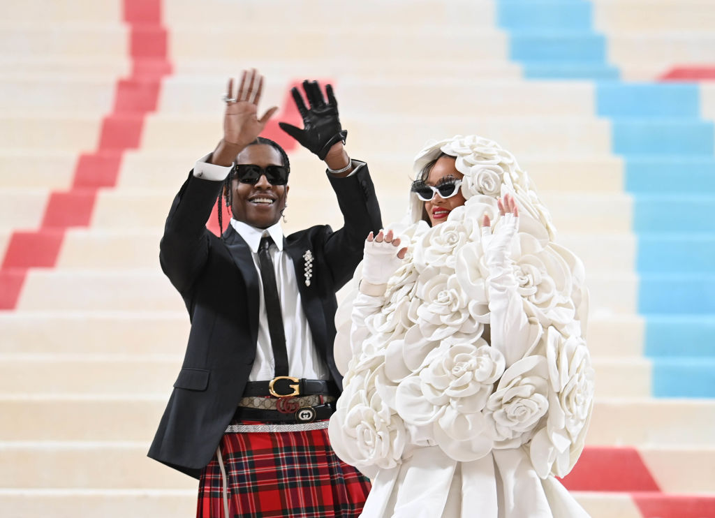 The 2023 Met Gala Celebrating "Karl Lagerfeld: A Line Of Beauty" - Street Sightings