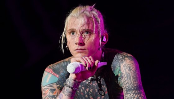 Look Who Is Rapping Again: Machine Gun Kelly Throws Shots At Jack ...