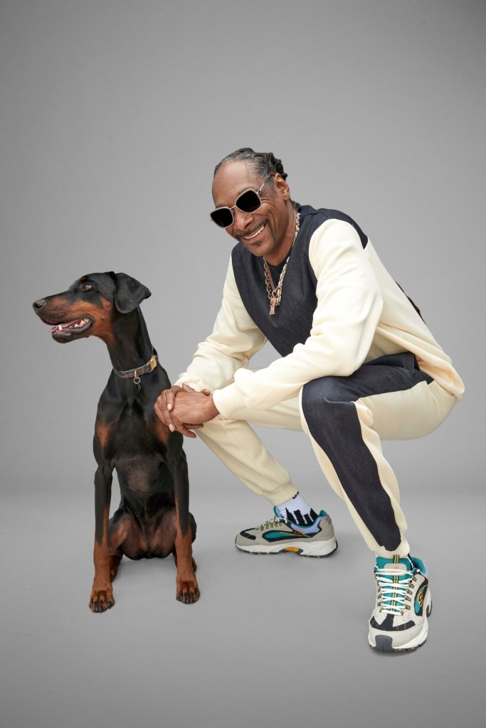 Snoop Dogg Signs Deal With Petco, To Release Pet Products And More